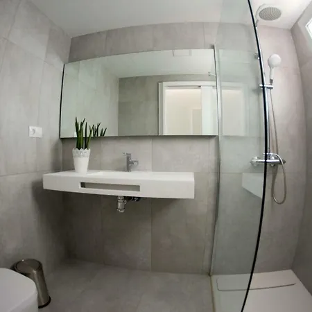 Apartamento Aloe 2 Dormitorios 4p Piscina Wifi By Lightbooking Apartment