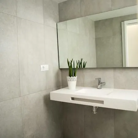 Apartamento Aloe 2 Dormitorios 4p Piscina Wifi By Lightbooking